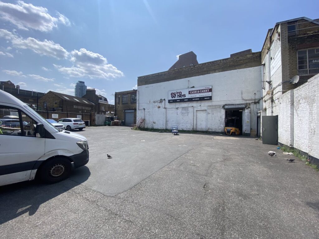 5-9 Creekside, London