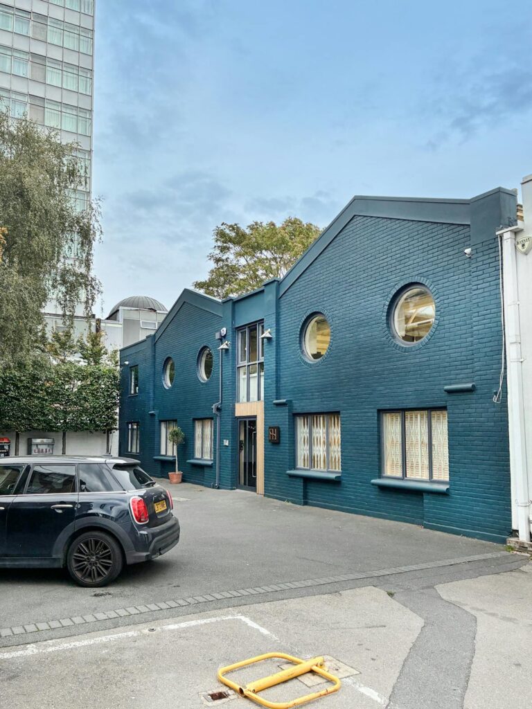1 Vencourt Place, London