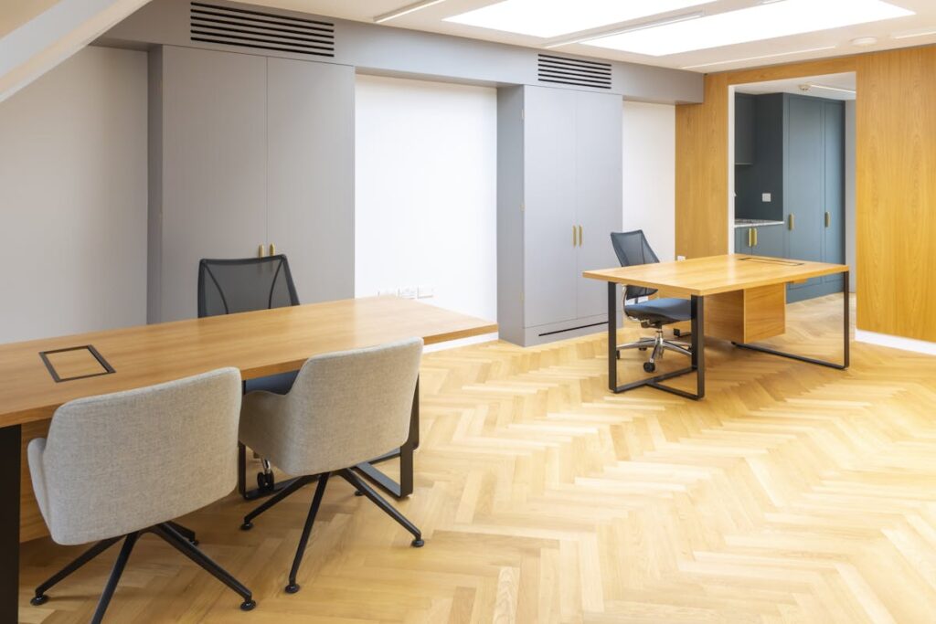 18 Conduit Street, London
