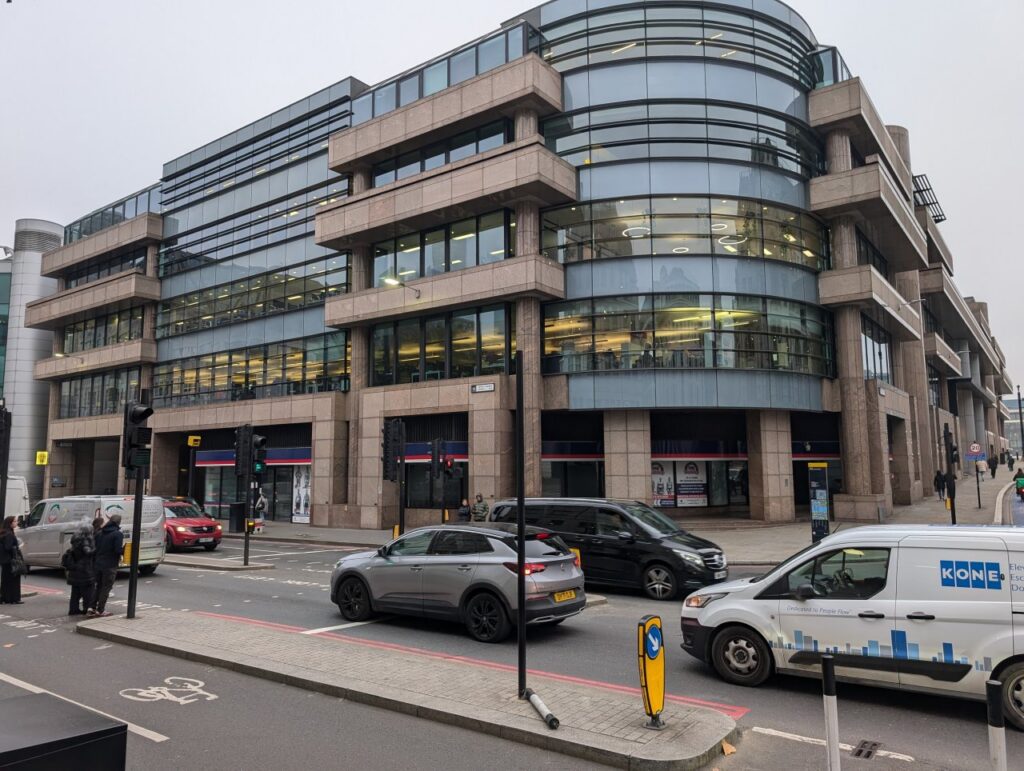 Unit 1, 10 Queen Street Place, City of London
